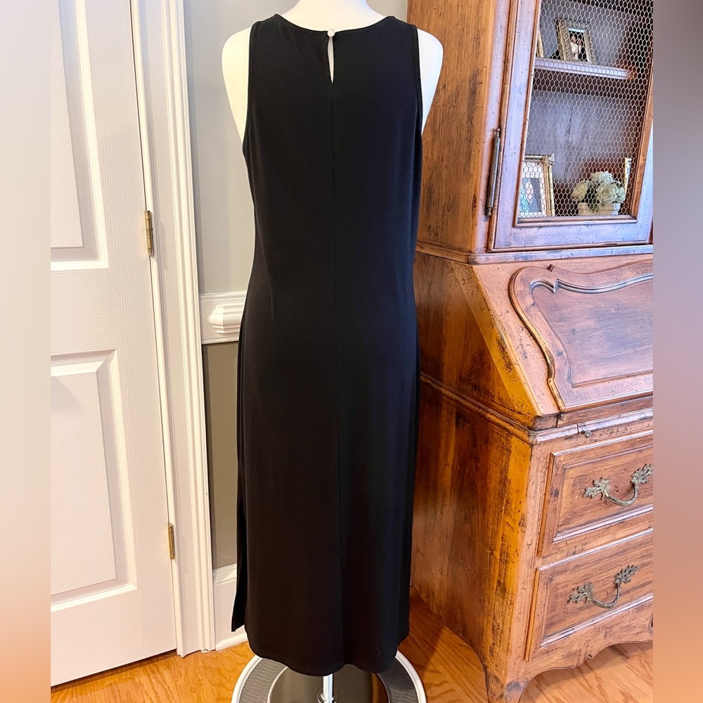 Sleeveless T-Shirt Dress - Picture 3 of 8